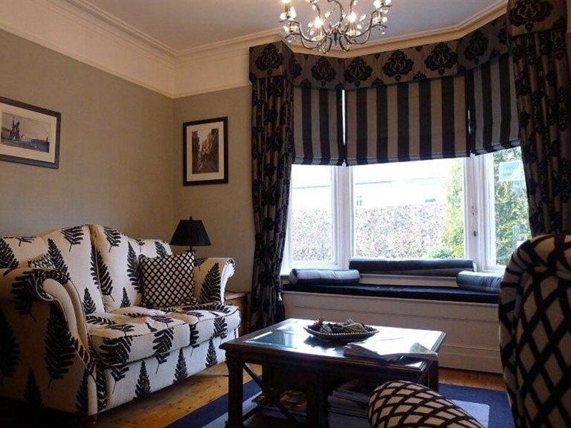 The Poplars Rooms & Cottages Thirsk Buitenkant foto